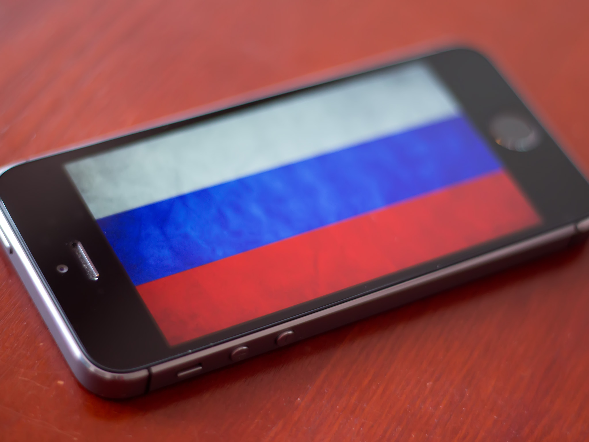 russian_flag_iphone.jpg