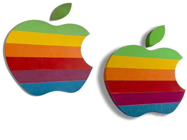 apple-logos-auction.jpeg