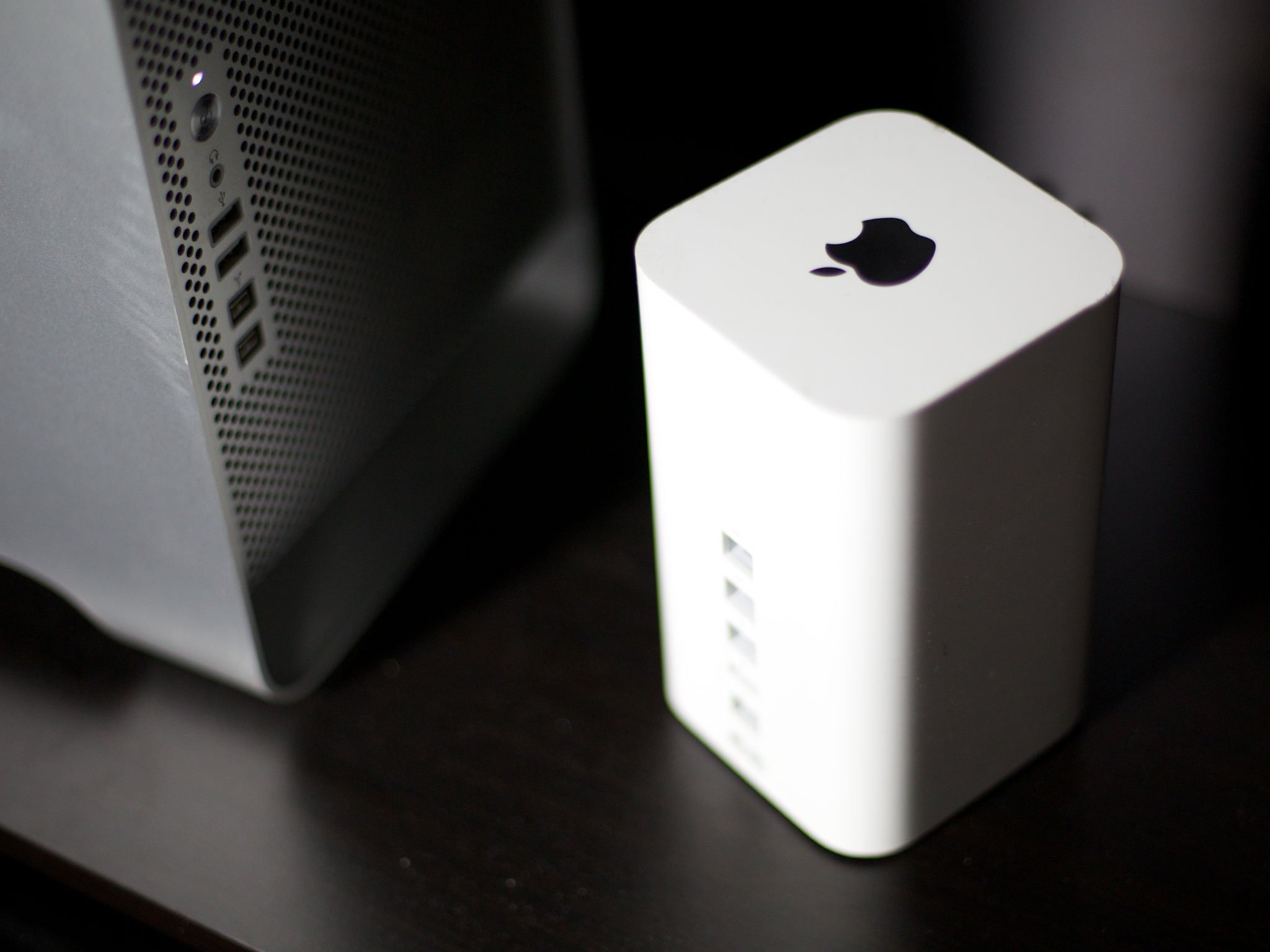 airport_extreme_80211ac_macpro_hero.jpg