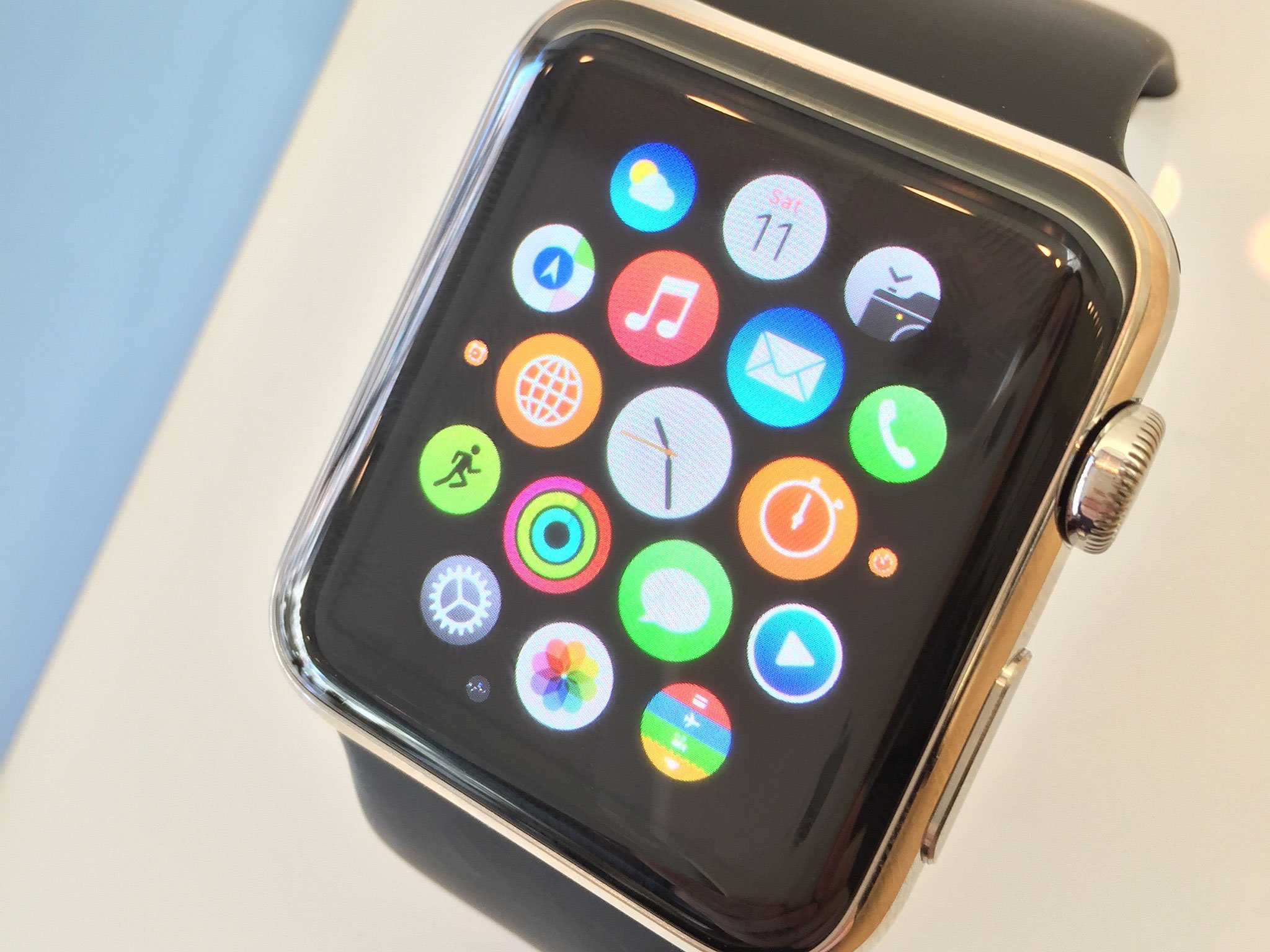 apple-watch-apps-menu-closeup-hero.jpg