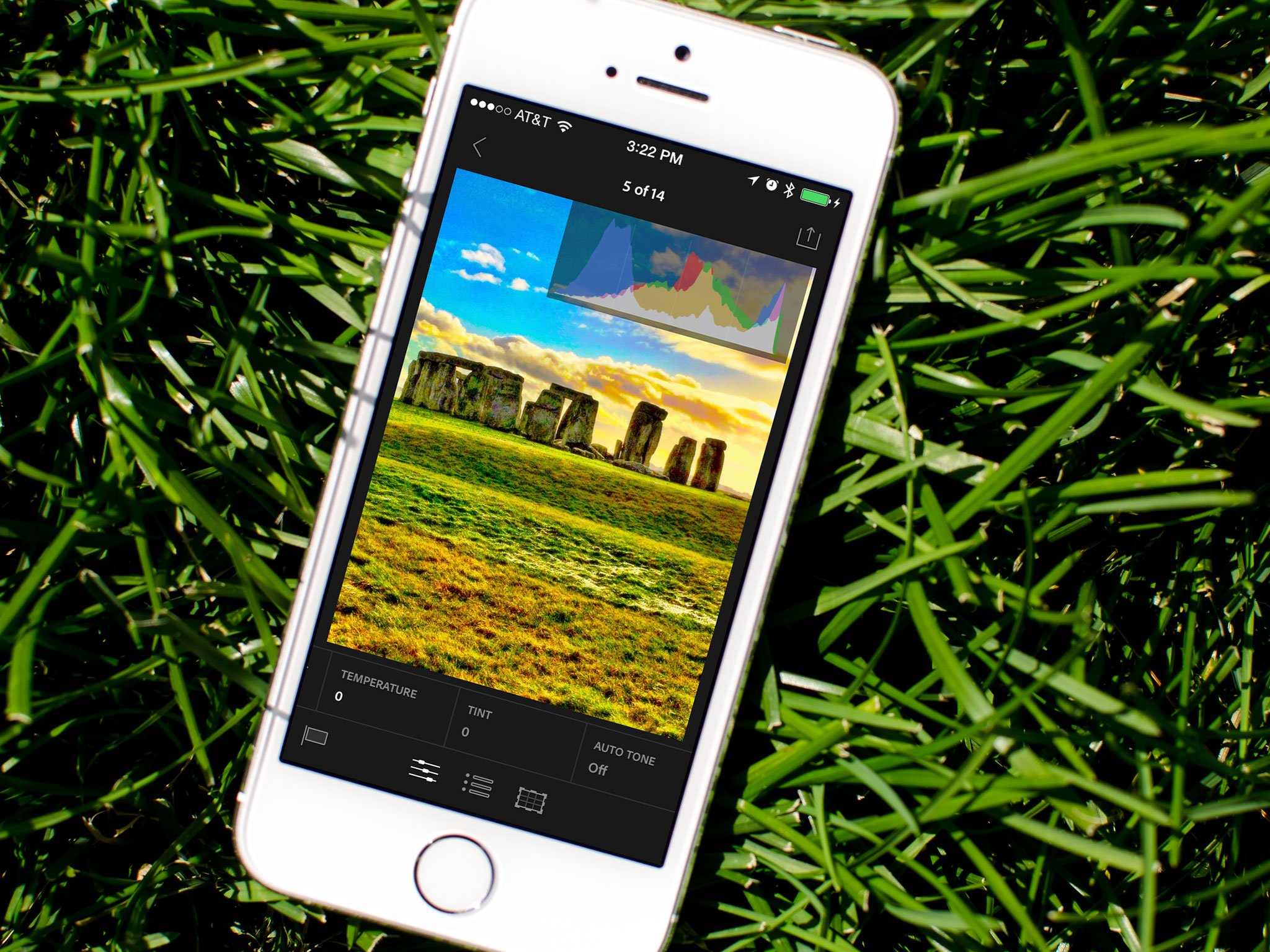 lightroom_iphone_5s_histogram_hero.jpg