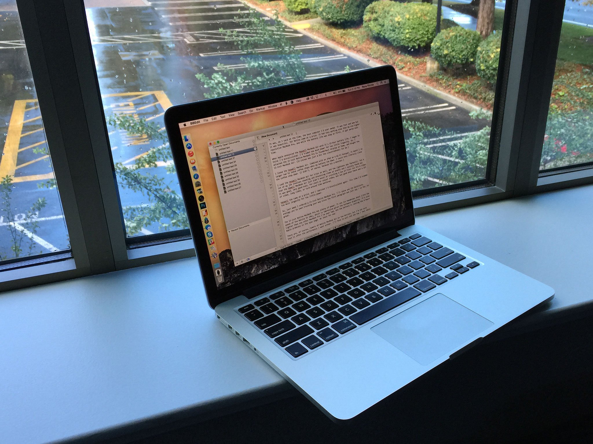 13-inch-macbook-pro-bbedit-hotel-hero.jpg