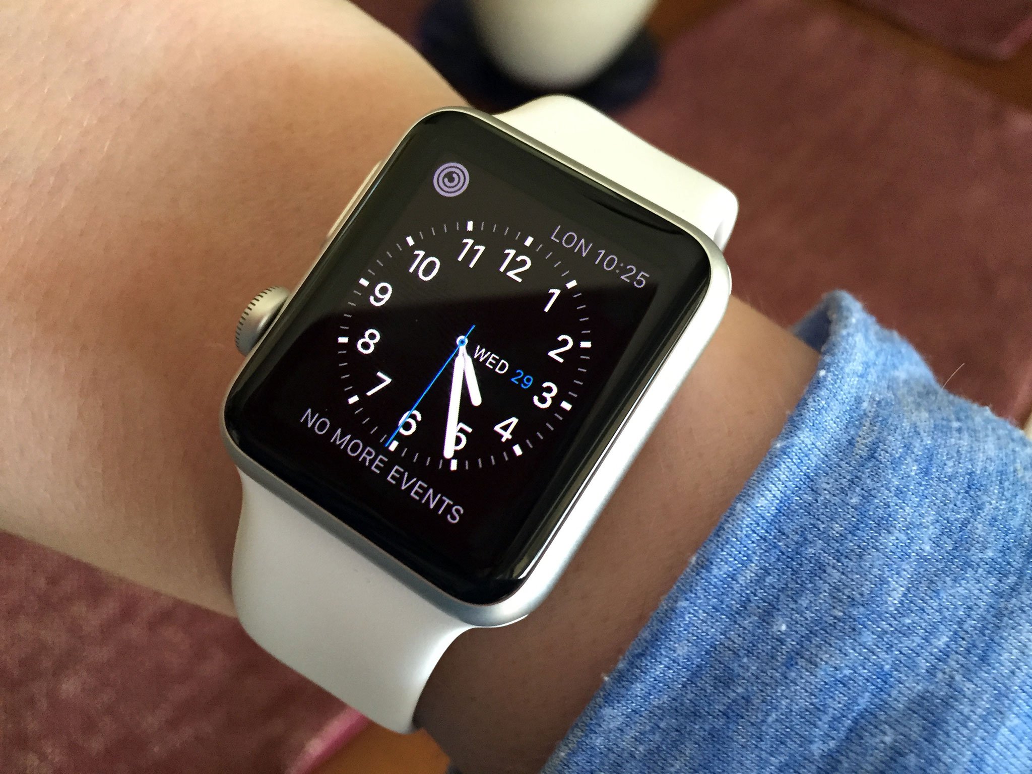 apple-watch-utility-clock-face-hero.jpg