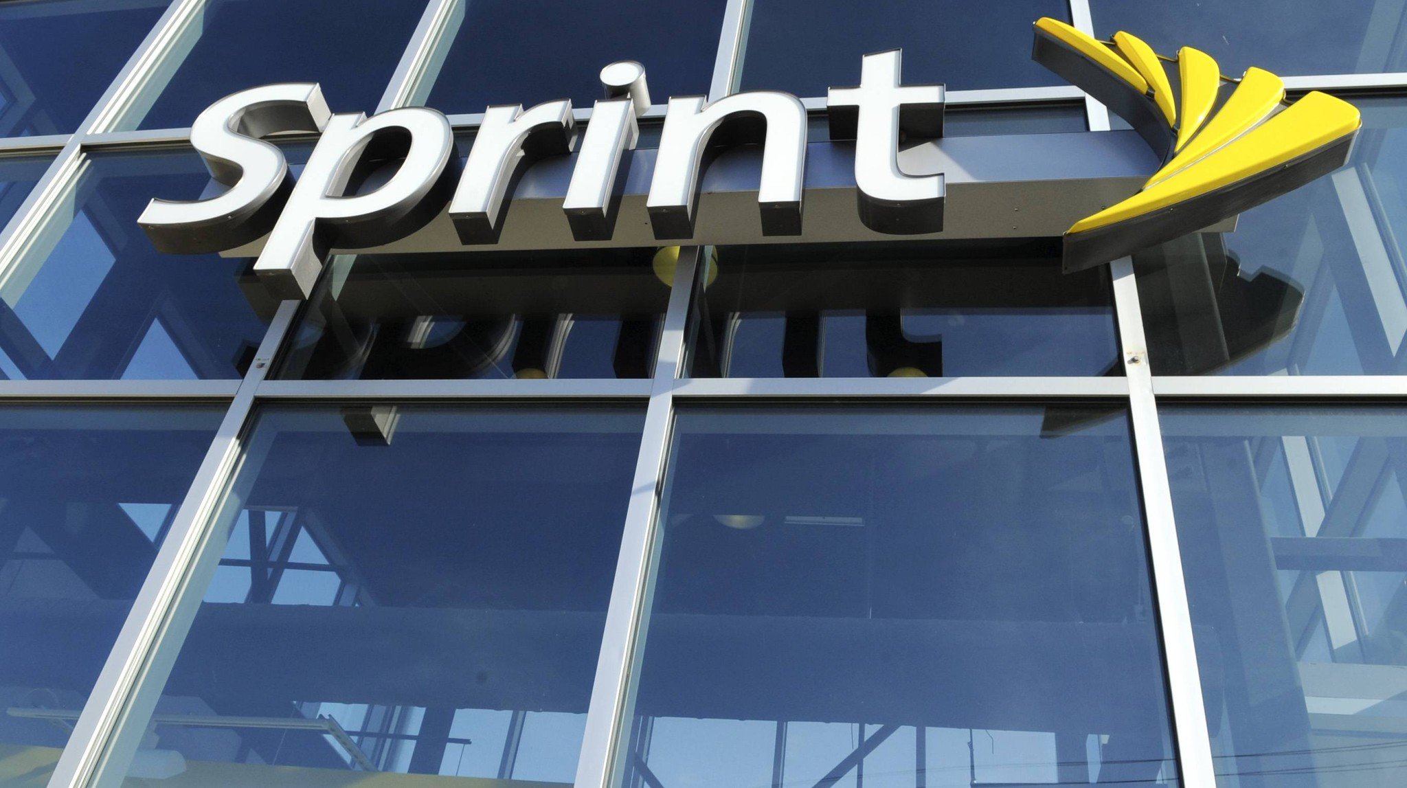 sprint-store-logo-window.JPG