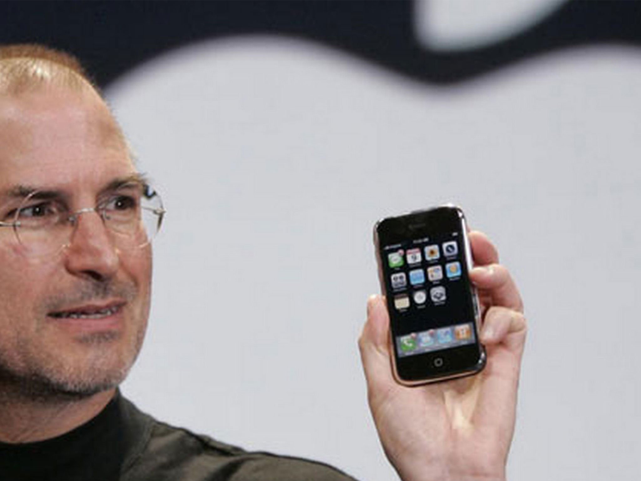 steve_jobs_iphone_macword_2007_4x3.jpg