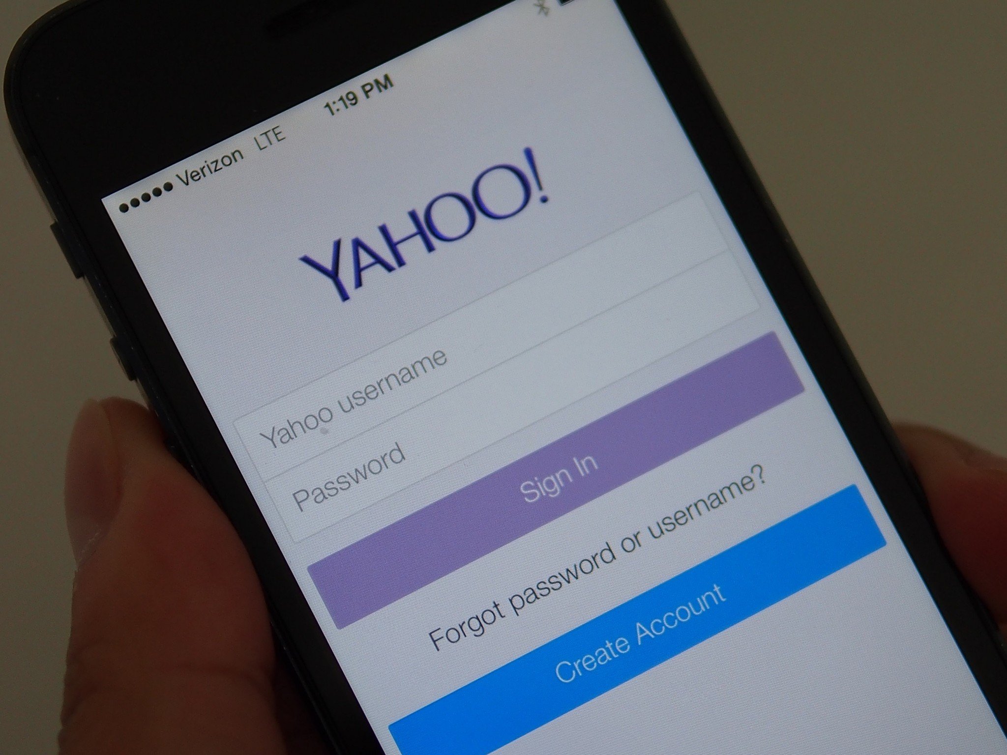 Yahoo_Mail_iPhone_5.JPG