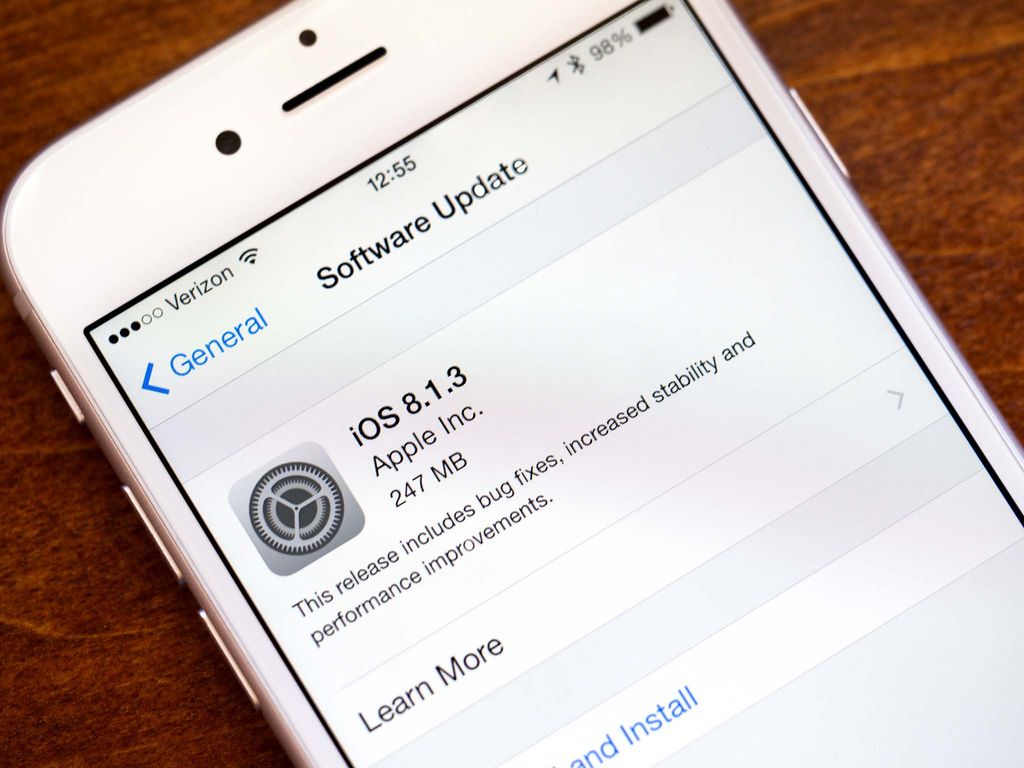 ios-813-update-iphone6-hero_1024_0.jpg