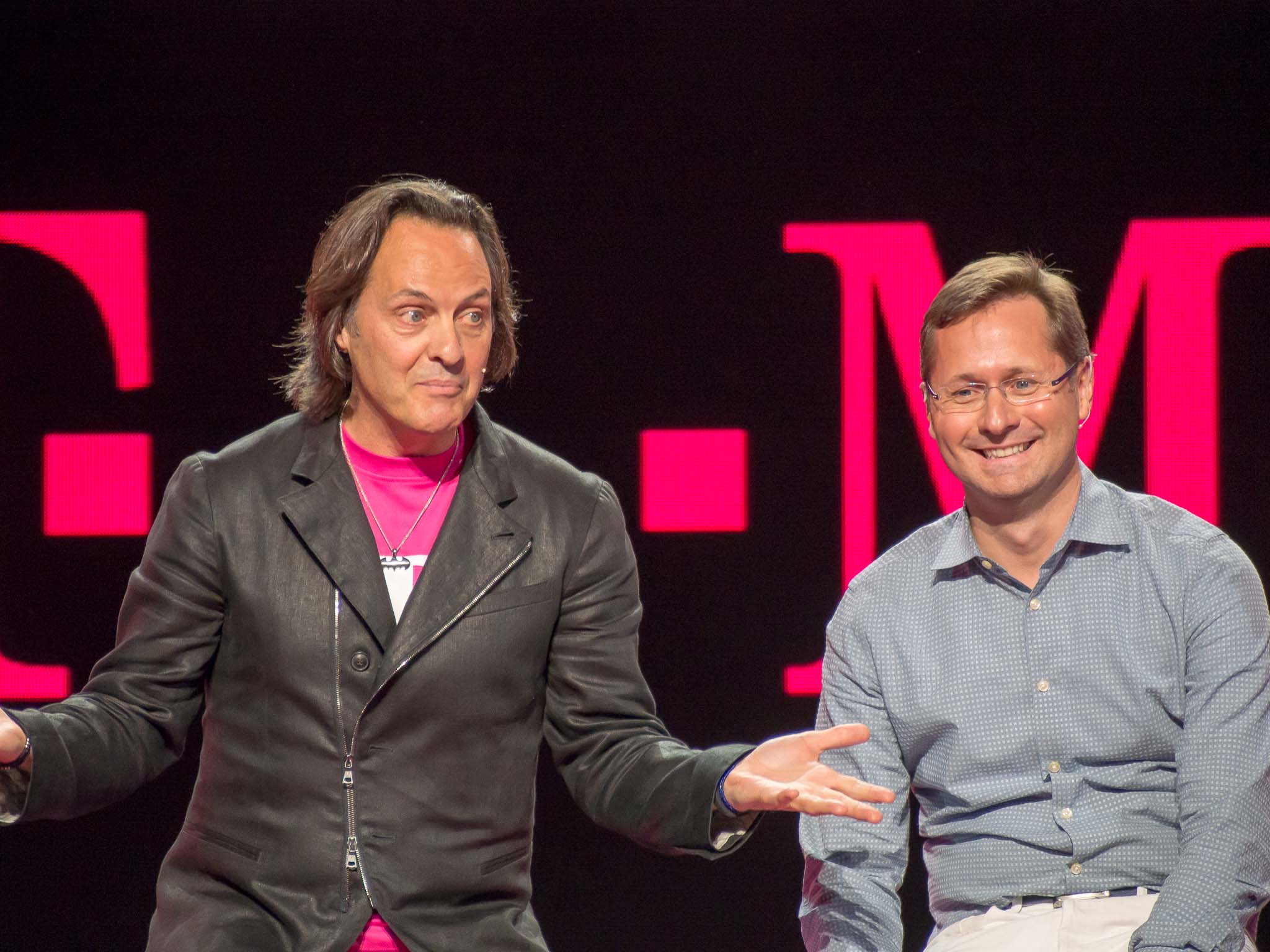 John-Legere-Mike-Sievert.jpg