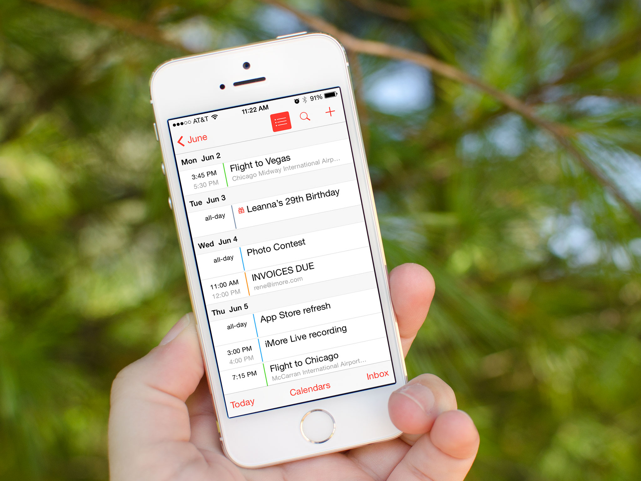 calendar_list_view_iphone_5s_hero.jpg