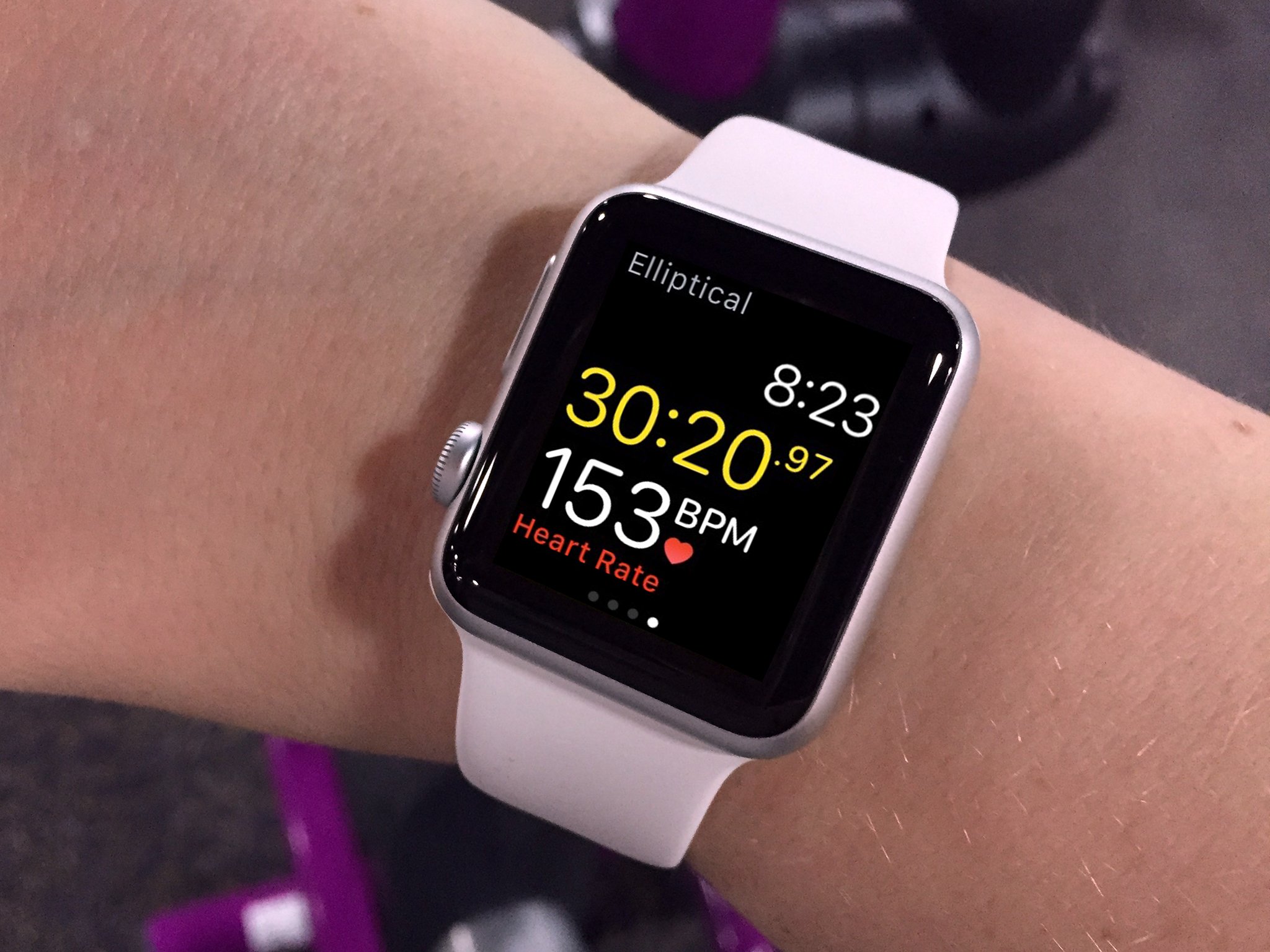 apple-watch-workout-gym-hr-hero.jpg