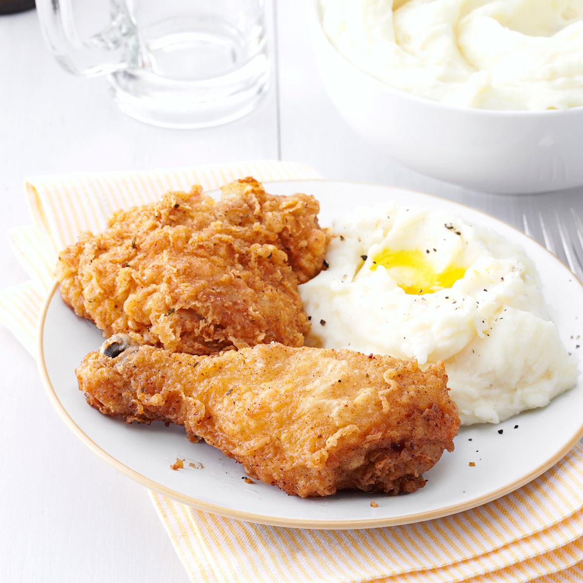 Family-Favorite-Fried-Chicken_exps160790_SD2847494B02_13_9bC_RMS.jpg